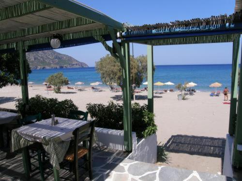 Aparthotel Bay Watch à Karpathos Extérieur photo