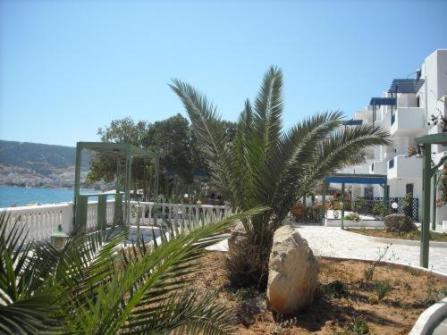 Aparthotel Bay Watch à Karpathos Extérieur photo