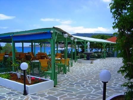 Aparthotel Bay Watch à Karpathos Extérieur photo